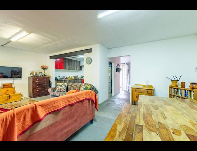 3 BEDROOM TOWNHOUSE FOR SALE IN HOWICK CENTRAL